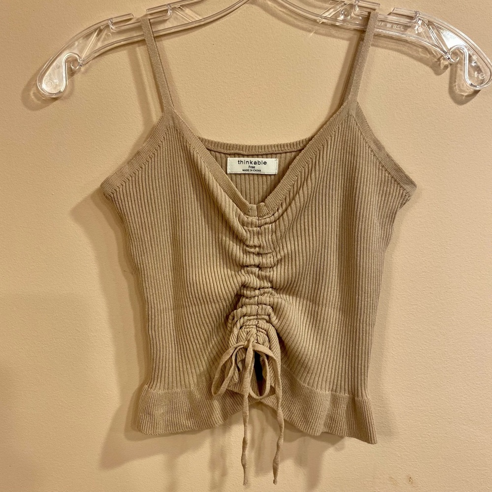 💛cute crop tank💛small💛
